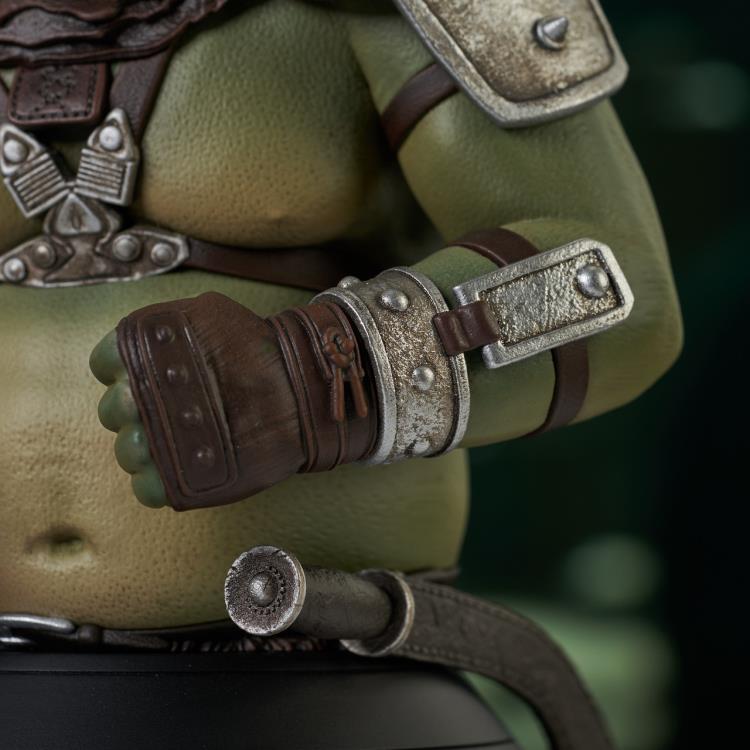 The Book of Boba Fett Gamorrean Bodyguard 1/6 Scale Limited Edition Bust Gallery Image 10