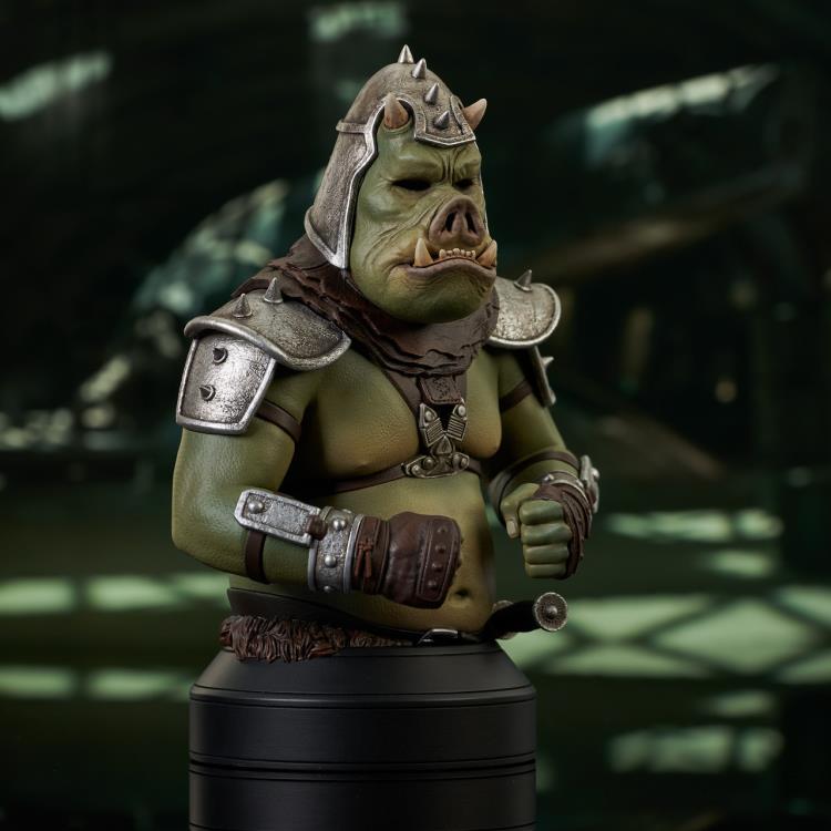 The Book of Boba Fett Gamorrean Bodyguard 1/6 Scale Limited Edition Bust Gallery Image 4
