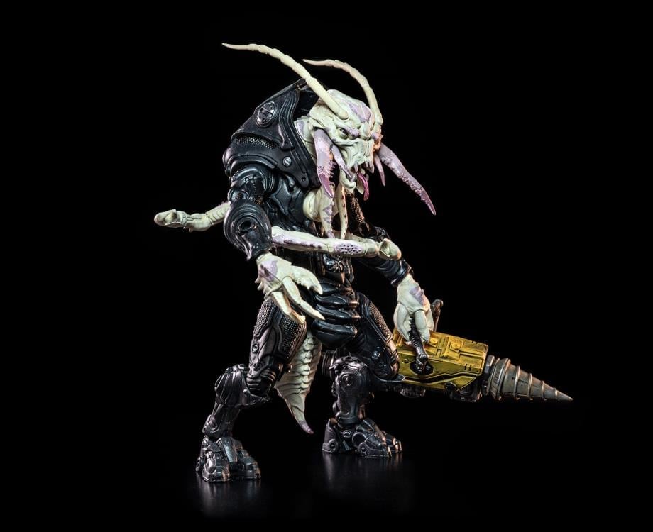 Cosmic Legions: Outpost Zaxxius Sphexxian Mine Worker Deluxe Action Figure Gallery Image 4
