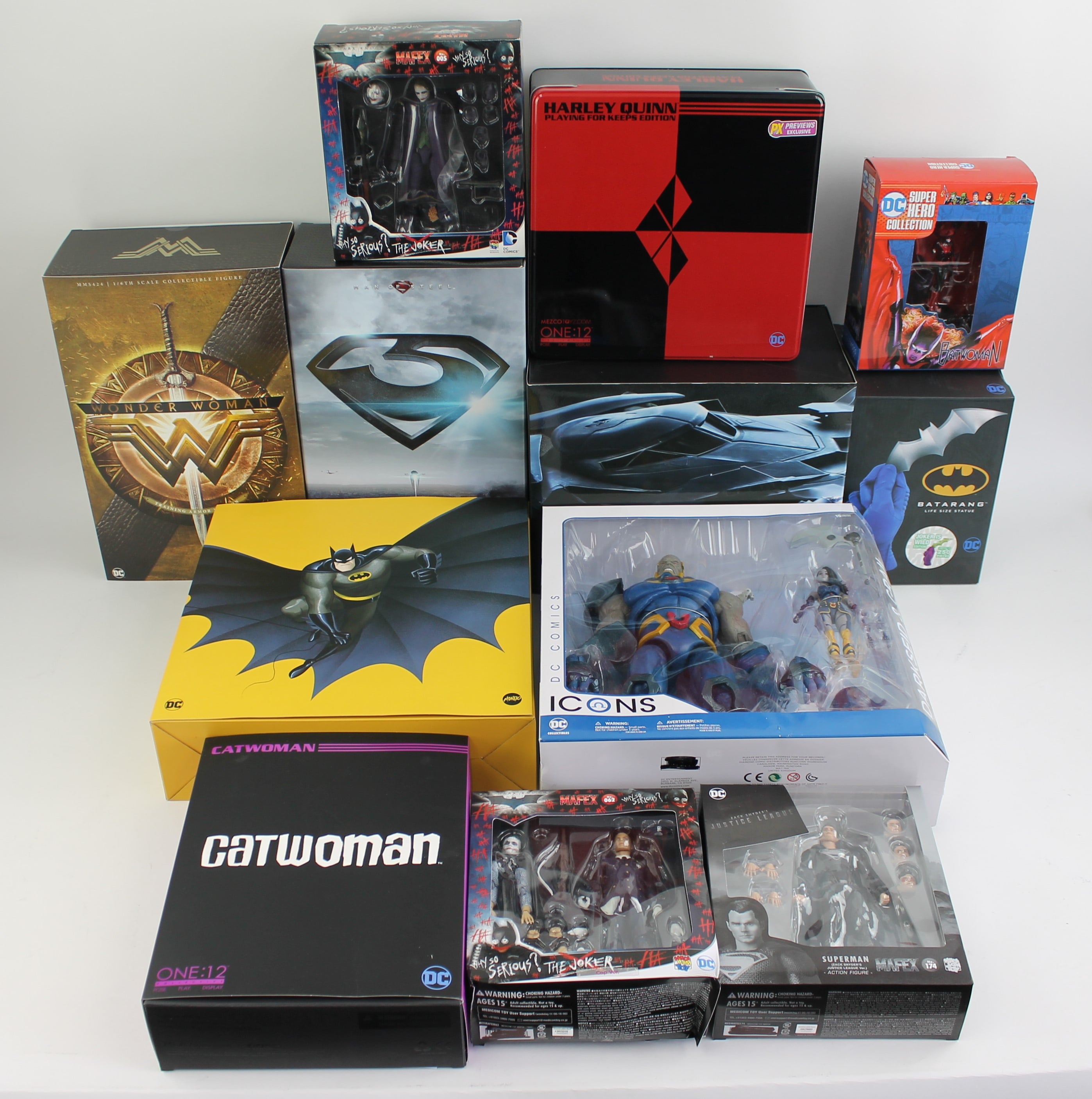 Defective Loot Box #1172 (DAMAGED - ALL SALES FINAL) Gallery Image 1