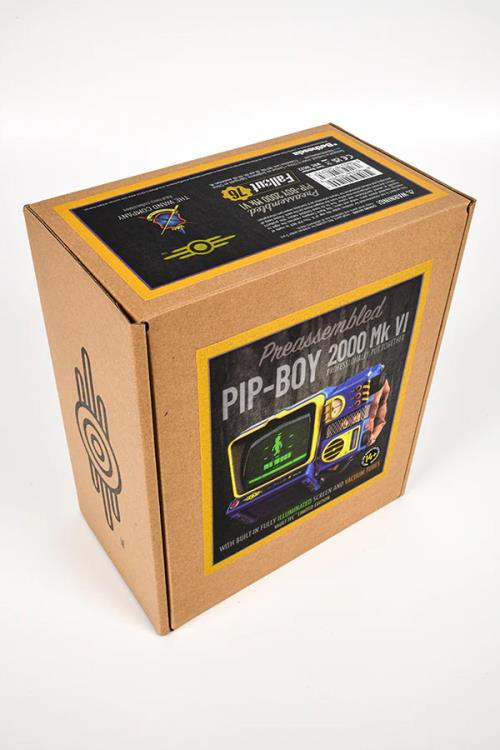 Fallout 76 Pip-Boy (Vault Tec Ver.) Limited Edition BBTS Shared Exclusive Replica Gallery Image 14