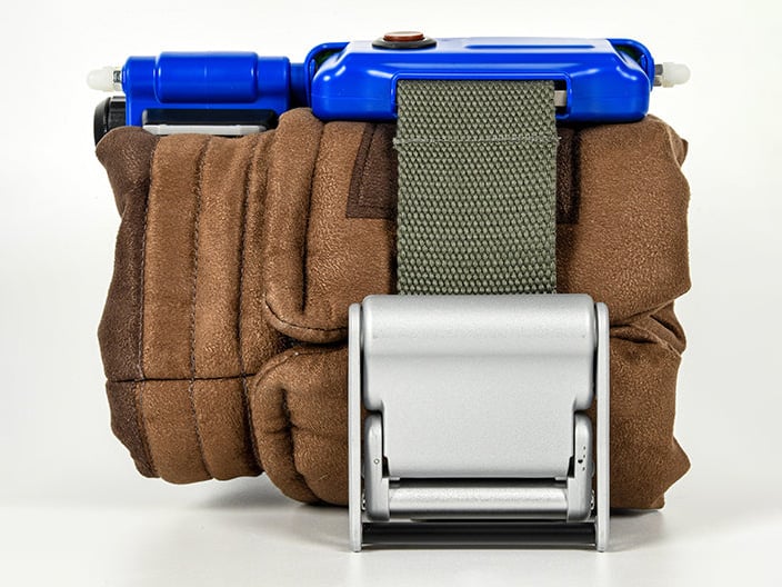Fallout 76 Pip-Boy (Vault Tec Ver.) Limited Edition BBTS Shared Exclusive Replica Gallery Image 7