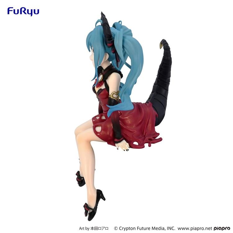 Vocaloid Hatsune Miku (Villain Color Red Variation Ver.) Noodle Stopper Figure Gallery Image 7