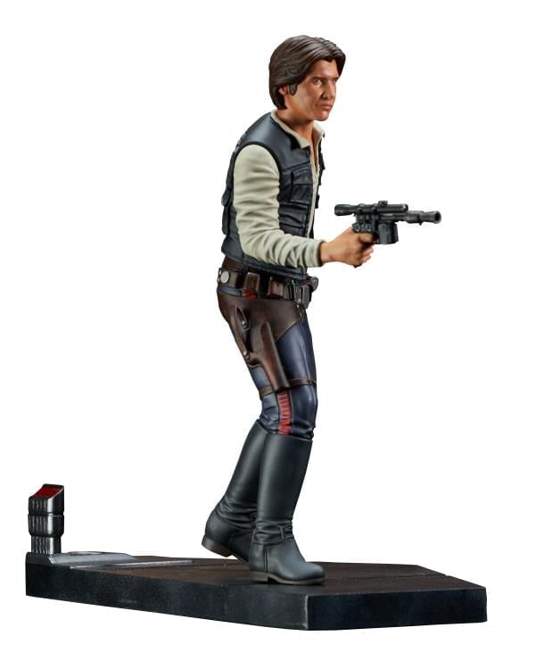Star Wars: An New Hope Premier Collection Han Solo 1/7 Scale Limited Edition Statue Gallery Image 13