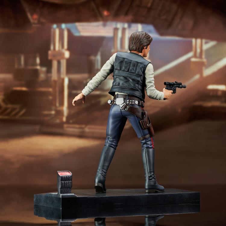 Star Wars: An New Hope Premier Collection Han Solo 1/7 Scale Limited Edition Statue Gallery Image 5