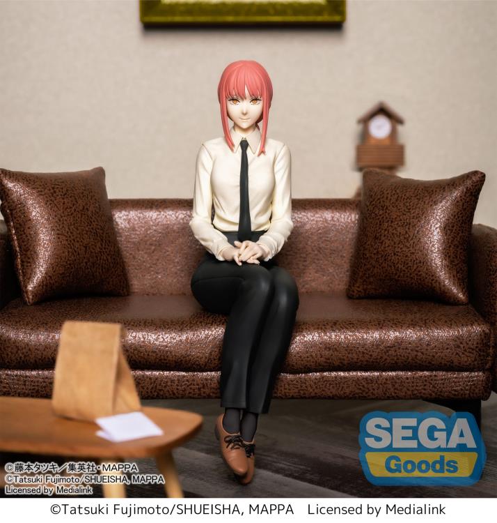 Chainsaw Man Makima Premium Perching Figure Gallery Image 3