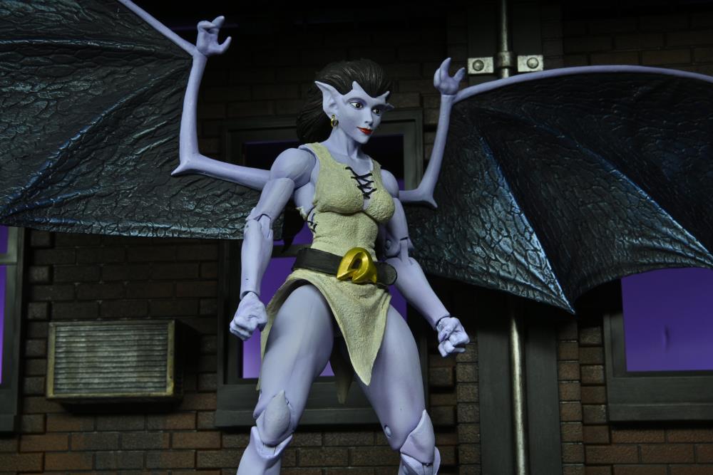 Disney's Gargoyles Ultimate Angela Action Figure Gallery Image 4