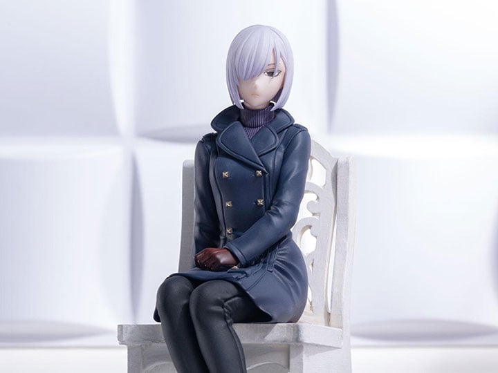 Spy x Family Fiona Frost (Nightfall) Premium Perching Figure Gallery Image 1