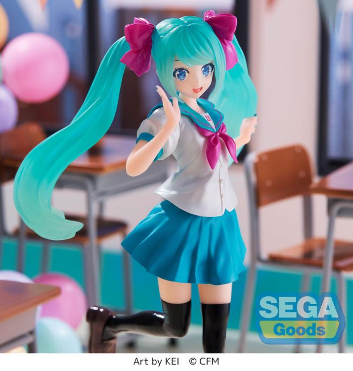 Vocaloid Luminasta Hatsune Miku (16th Anniversary KEI Ver.) Figure Gallery Image 6
