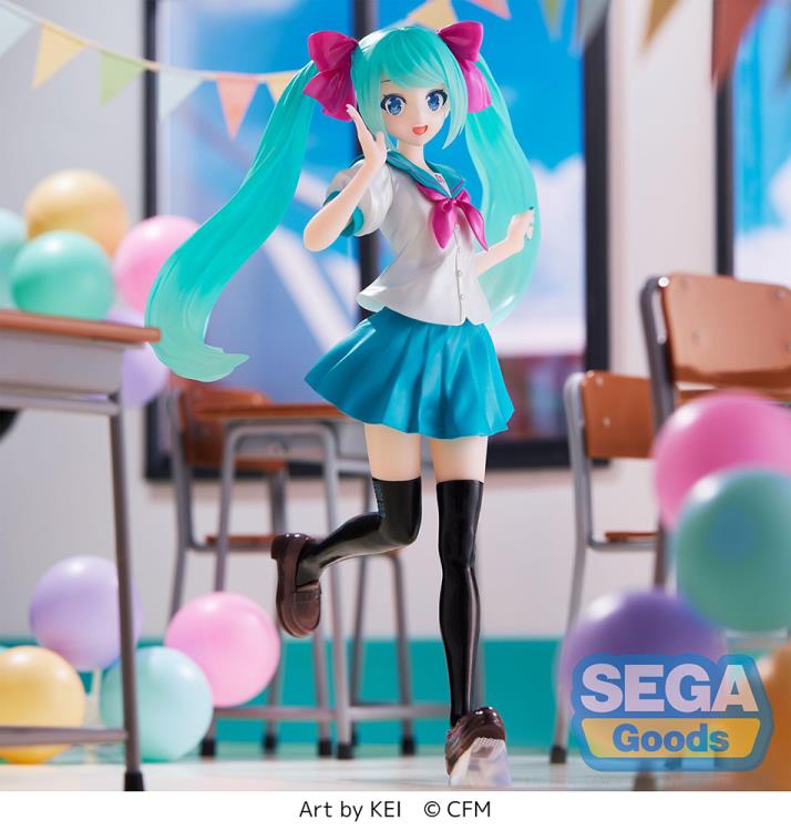 Vocaloid Luminasta Hatsune Miku (16th Anniversary KEI Ver.) Figure Gallery Image 4