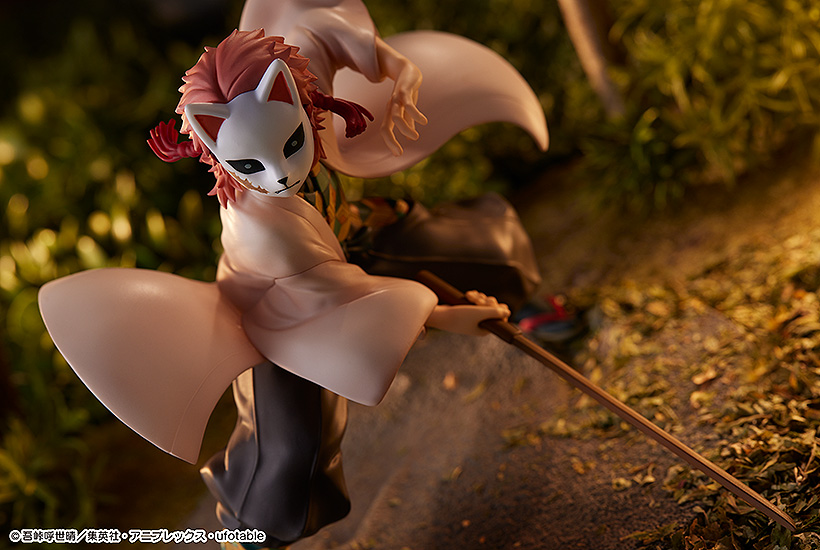 Demon Slayer: Kimetsu no Yaiba Sabito 1/7 Scale Figure Gallery Image 5