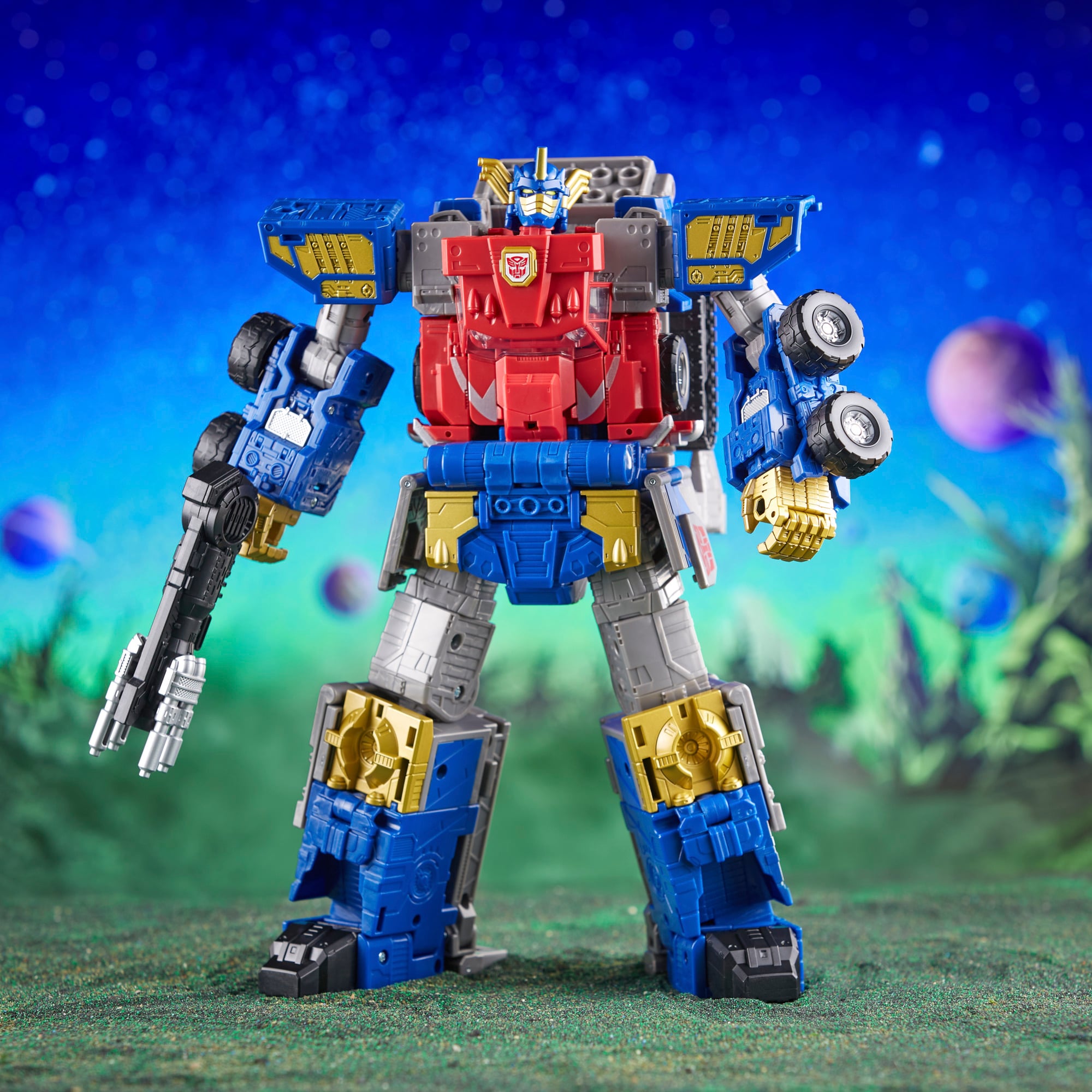 Transformers: Legacy Evolution Commander Armada Universe Optimus Prime Gallery Image 3
