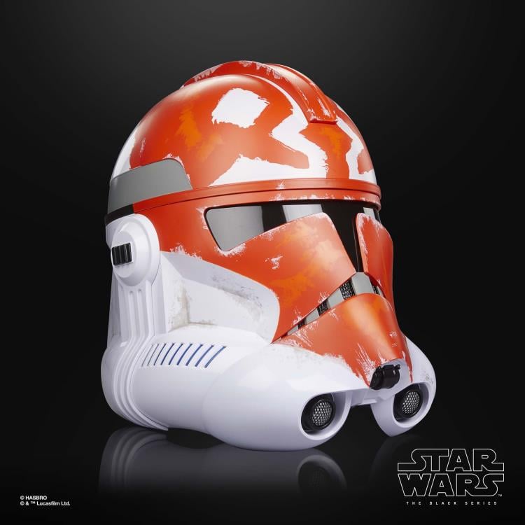 Star Wars: The Black Series 332nd Ahsoka's Clone Trooper 1:1 Scale Wearable Electronic Helmet Gallery Image 3