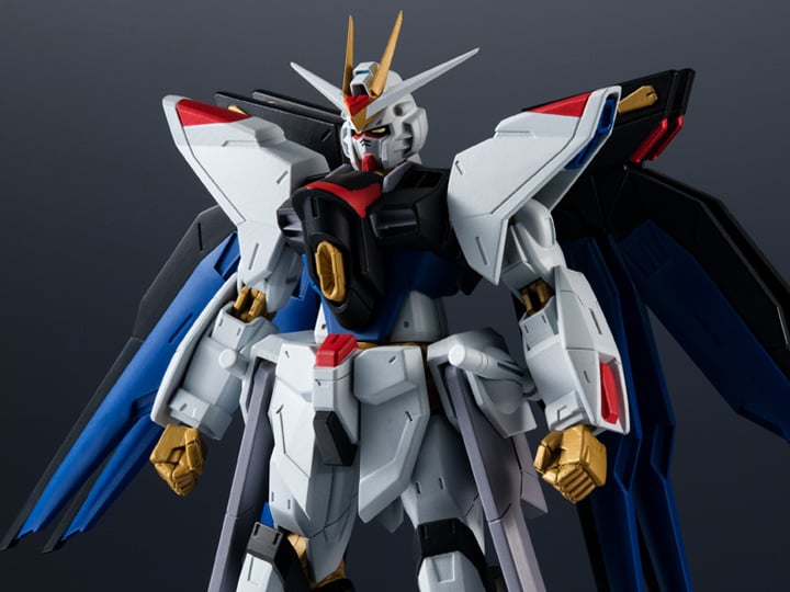 Mobile Suit Gundam SEED Destiny Gundam Universe GU-28 ZGMF-X20A Strike Freedom Gundam Gallery Image 1