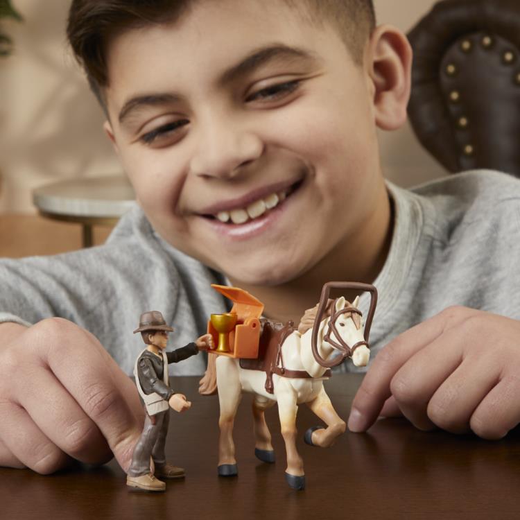 Indiana Jones Worlds of Adventure Indiana Jones with Horse Action Figure Set Gallery Image 20