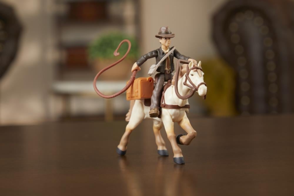 Indiana Jones Worlds of Adventure Indiana Jones with Horse Action Figure Set Gallery Image 16
