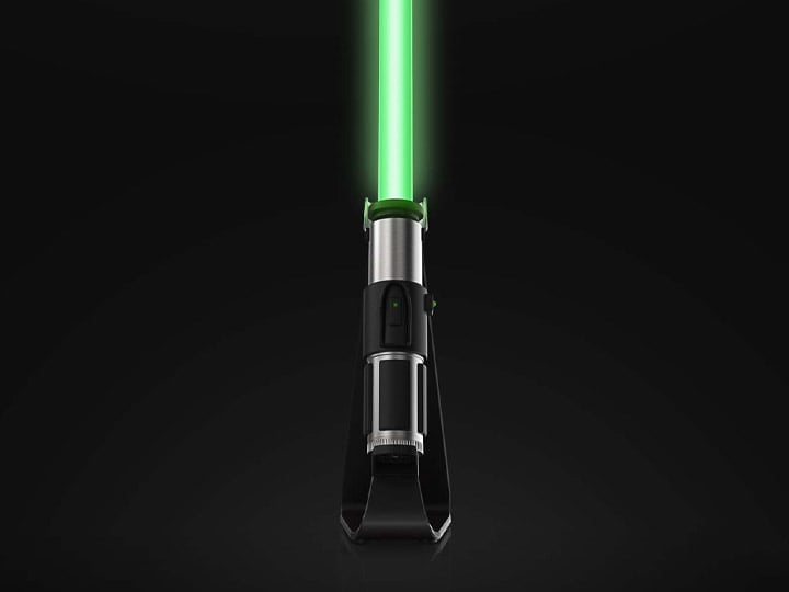 Star Wars: The Black Series Yoda Force FX Elite Lightsaber (The Book of Boba Fett) Gallery Image 1