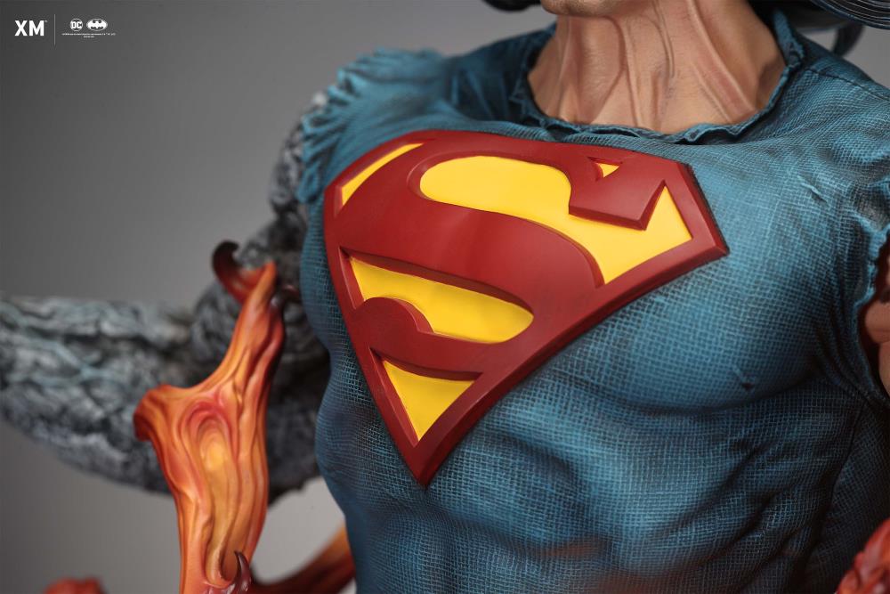 Dark Nights: Death Metal Superman 1/4 Scale Limited Edition Statue Gallery Image 14