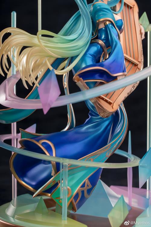 League of Legends Sona (Maven of the Strings) 1/7 Scale Figure