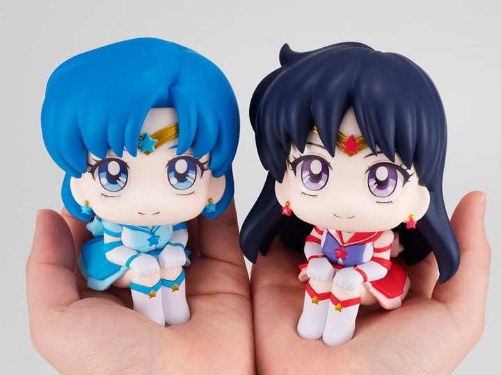 Sailor Moon Cosmos Look Up Series Eternal Sailor Mercury & Eternal Sailor Mars Set with Gift Gallery Image 1