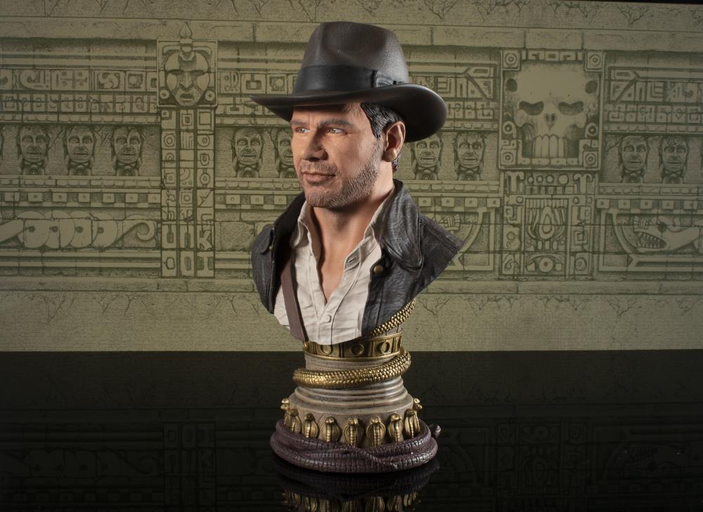 Raiders of the Lost Ark Legends in 3D Indiana Jones 1/2 Scale Limited Edition Bust Gallery Image 4