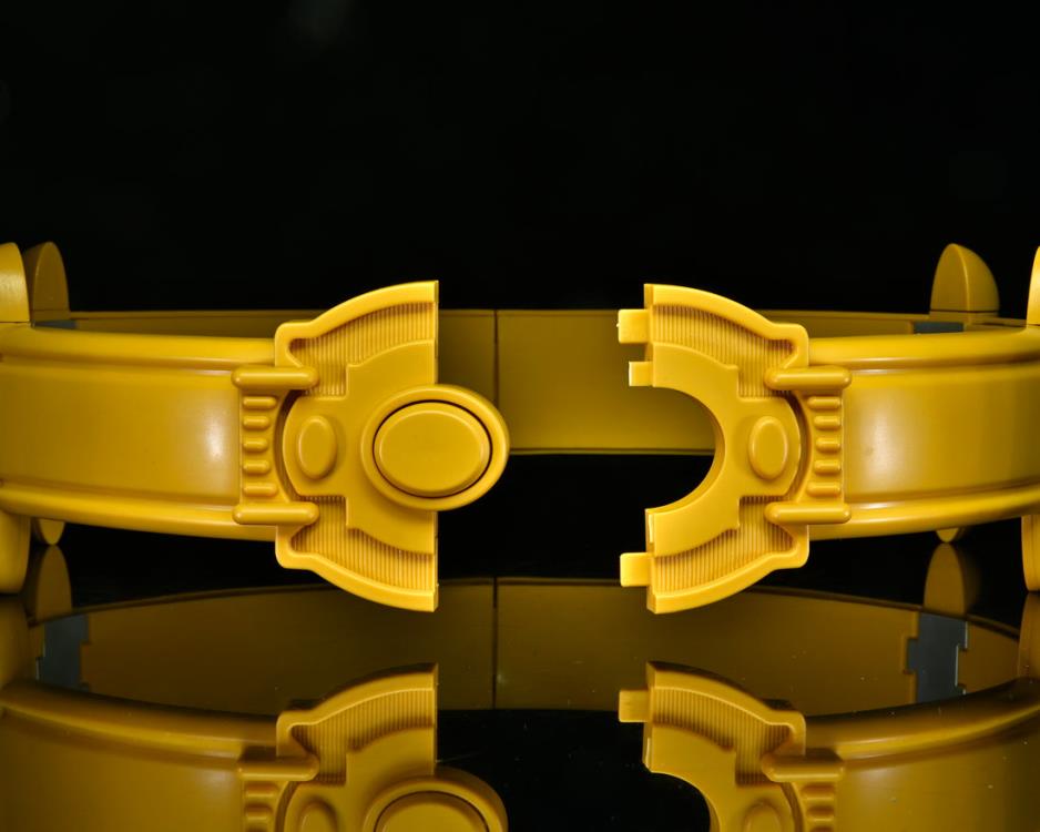 Batman (1989) Utility Belt Prop Replica Bundle Gallery Image 4
