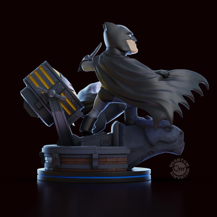 DC Comics Q-Fig Elite Batman & Ace Figure Gallery Image 9