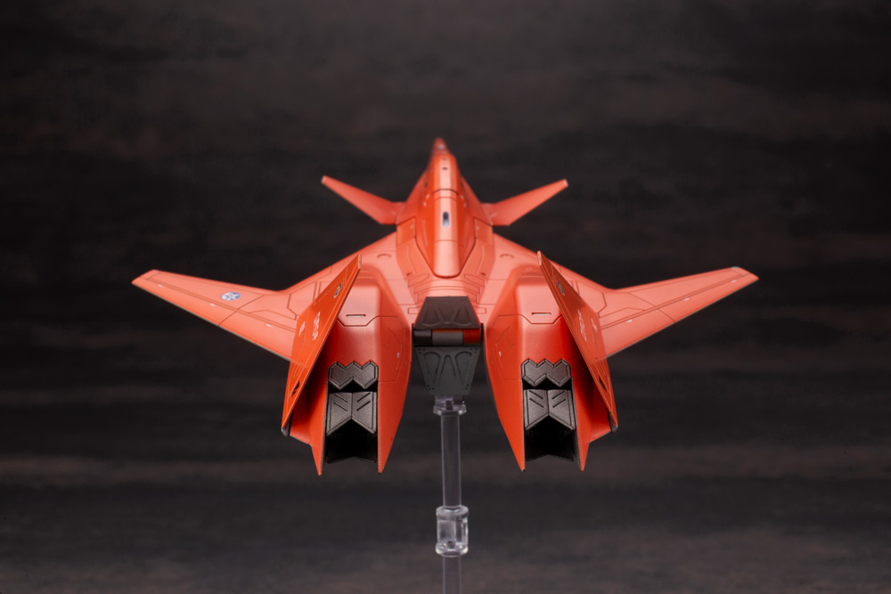 Ace Combat 7: Skies Unknown ADF-01 1/144 Model Kit
