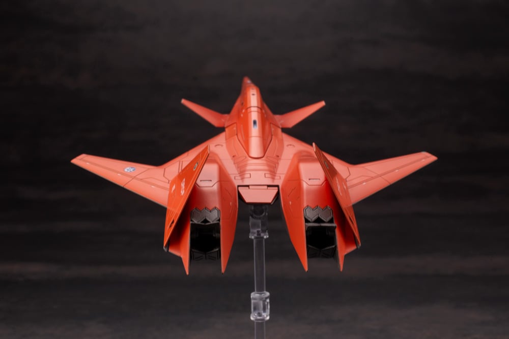 Ace Combat 7: Skies Unknown ADF-01 1/144 Model Kit Ace Combat 7: Skies Unknown ADF-01 1/144 Model Kit