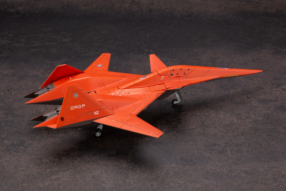 Ace Combat 7: Skies Unknown ADF-01 1/144 Model Kit