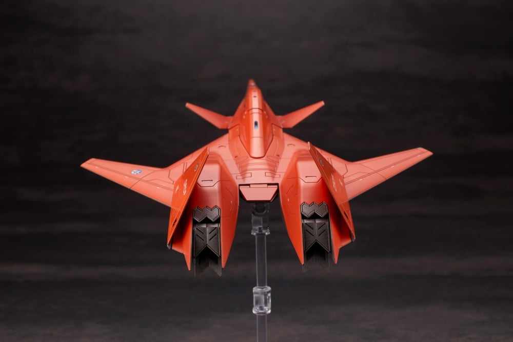 Ace Combat 7: Skies Unknown ADF-01 1/144 Model Kit