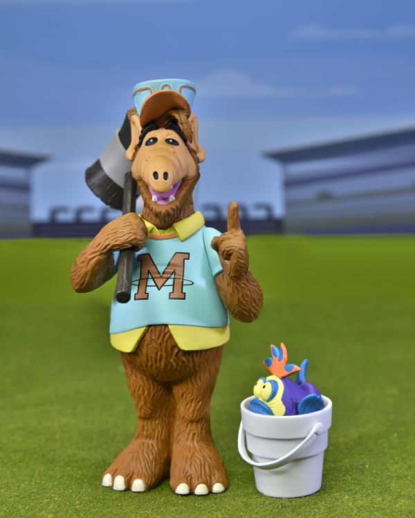 ALF Toony Classics Gordon Shumway with Mallet, Fish & Bucket Gallery Image 3