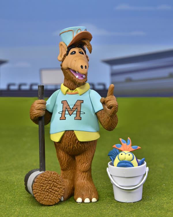 ALF Toony Classics Gordon Shumway with Mallet, Fish & Bucket Gallery Image 5