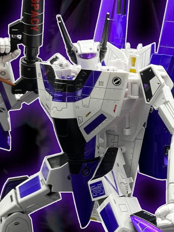 Macross VF-1S Valkyrie (God of Flame Purple Ver.) with Fast Pack Armor 1/72 Scale Limited Edition Figure Gallery Image 2