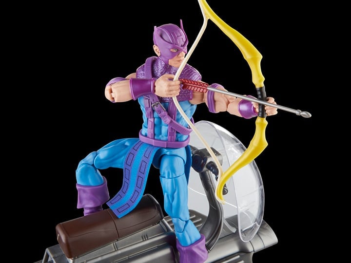The Avengers 60th Anniversary Marvel Legends Hawkeye with Sky-Cycle Action Figure Gallery Image 1