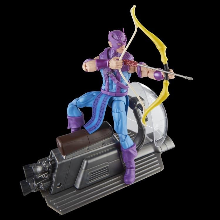 The Avengers 60th Anniversary Marvel Legends Hawkeye with Sky-Cycle Action Figure Gallery Image 3