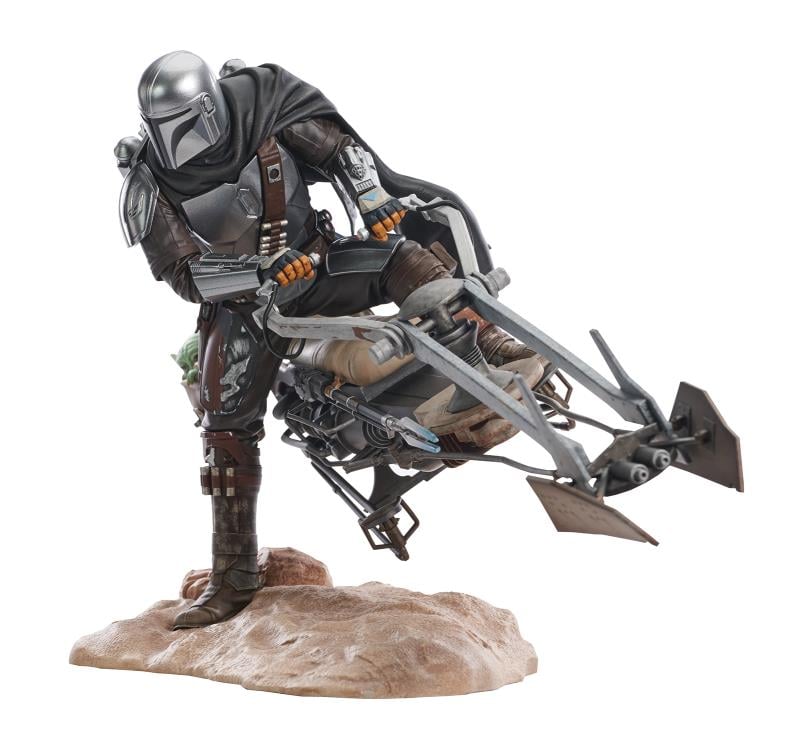The Mandalorian Premier Collection Din Djarin with Speeder Bike 1/7 Scale Limited Edition Statue Gallery Image 15