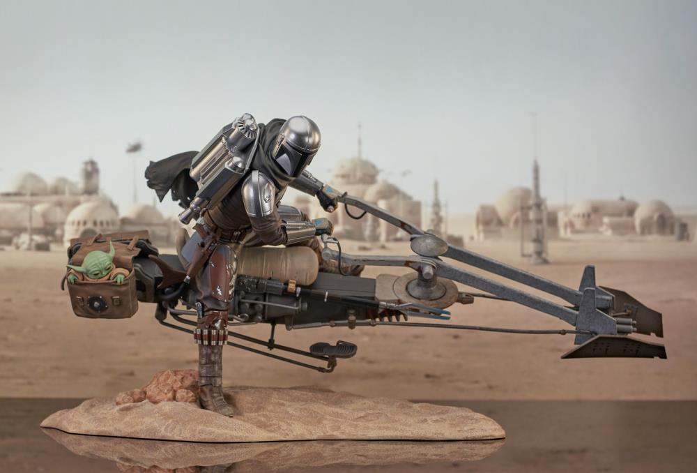 The Mandalorian Premier Collection Din Djarin with Speeder Bike 1/7 Scale Limited Edition Statue Gallery Image 3