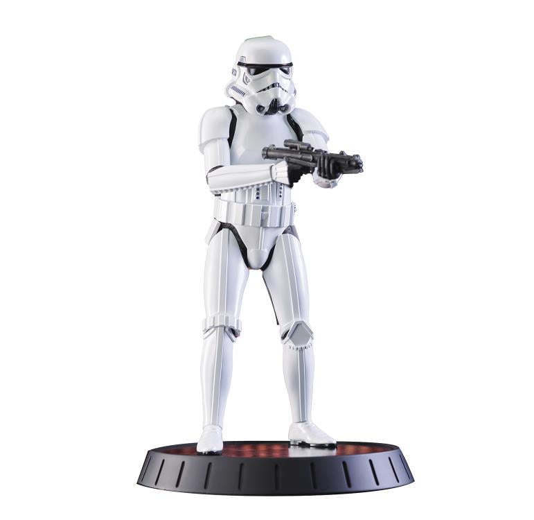 Star Wars: A New Hope Milestones Stormtrooper Luke Skywalker 1/6 Scale Limited Edition Statue Gallery Image 5