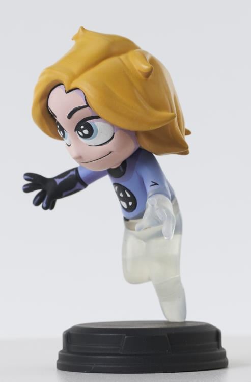 Marvel Animated Sue Storm Limited Edition Statue Gallery Image 13