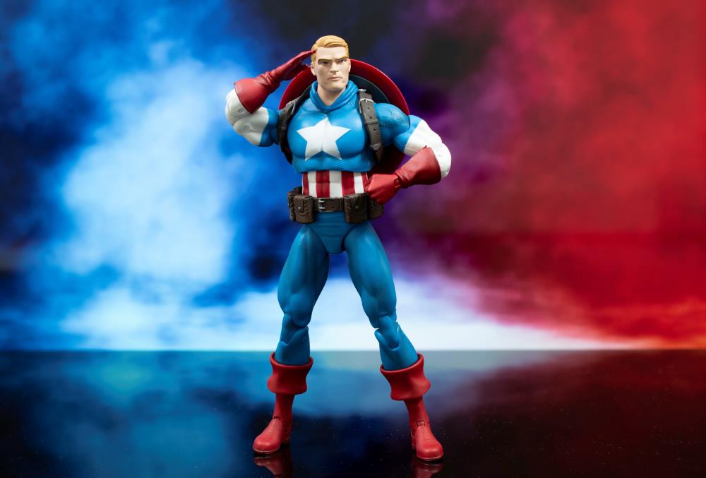 Marvel Select Captain America (Classic) Action Figure Gallery Image 7