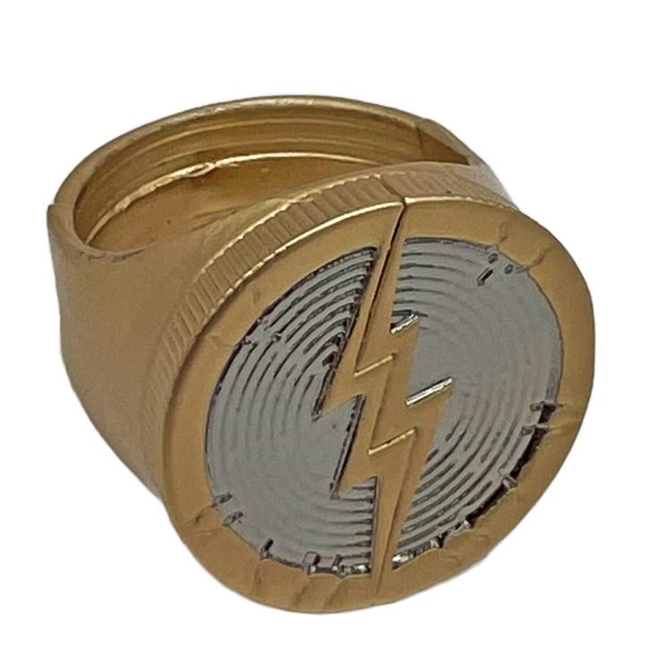 The Flash Signet Ring Prop Replica Gallery Image 3