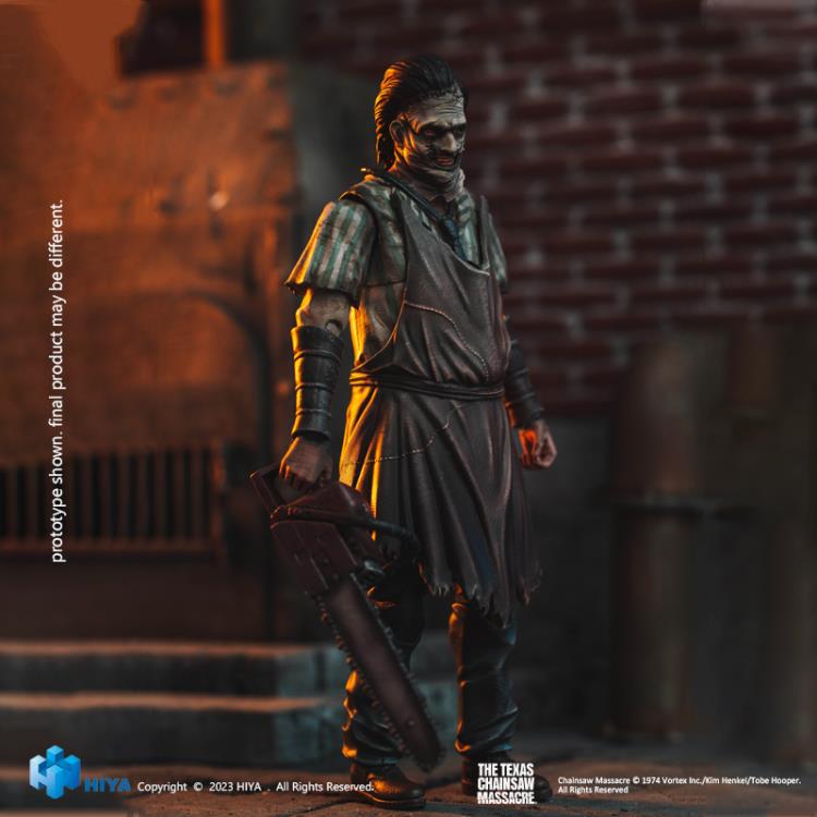 The Texas Chainsaw Massacre (2003) Leatherface 1/18 Scale Figure Gallery Image 4