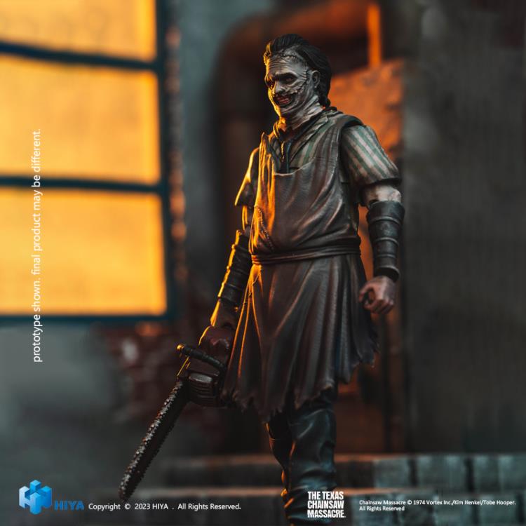 The Texas Chainsaw Massacre (2003) Leatherface 1/18 Scale Figure Gallery Image 3