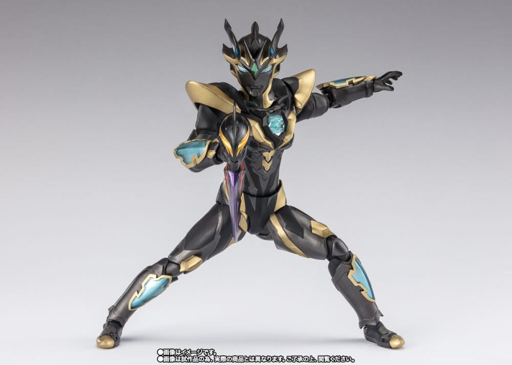Ultra Galaxy Fight: The Destined Crossroad S.H.Figuarts Ultraman Z (Deathcium Rise Claw) Exclusive Action Figure Gallery Image 6