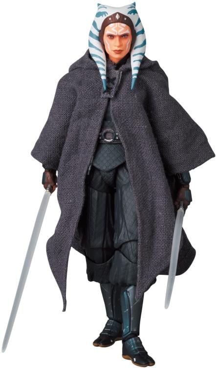 Star Wars: Ahsoka MAFEX No.210 Ahsoka Tano Action Figure Gallery Image 3