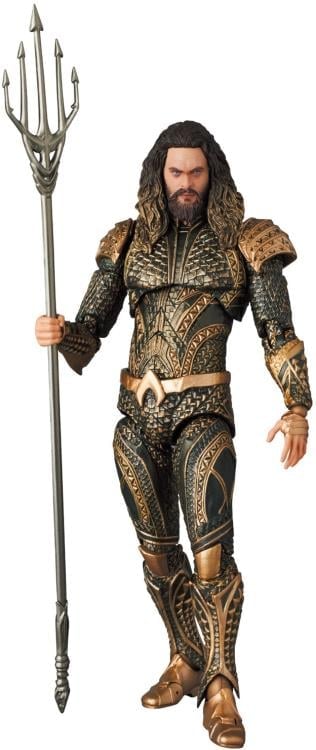 Zack Snyder's Justice League MAFEX No.209 Aquaman Action Figure Gallery Image 3