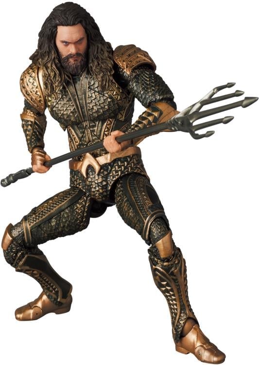Zack Snyder's Justice League MAFEX No.209 Aquaman Action Figure Gallery Image 5