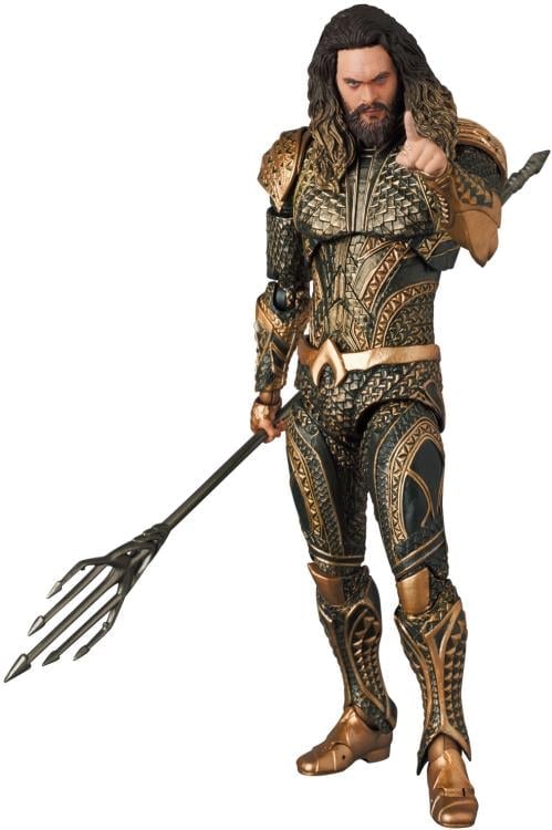 Zack Snyder's Justice League MAFEX No.209 Aquaman Action Figure Gallery Image 4