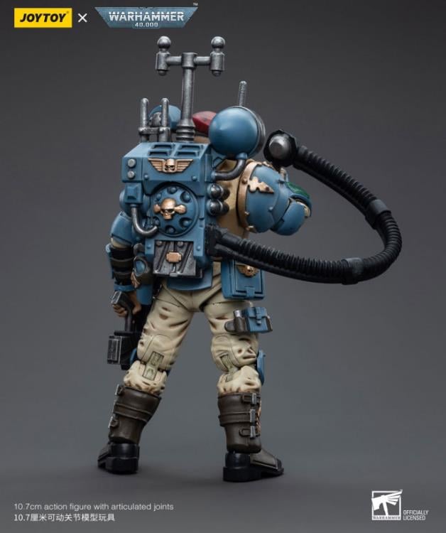Warhammer 40k Astra Militarum Tempestus Scions Command Squad 55th Kappic Eagles Vox Operator 1/18 Scale Figure Gallery Image 9
